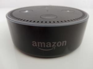 Mit Alexa steuerst du fast jede WLAN Lampe ganz bequem.