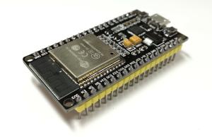 Der NodeMCU ESP32.